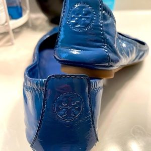 Tory Burch Blue Flats. Like New!